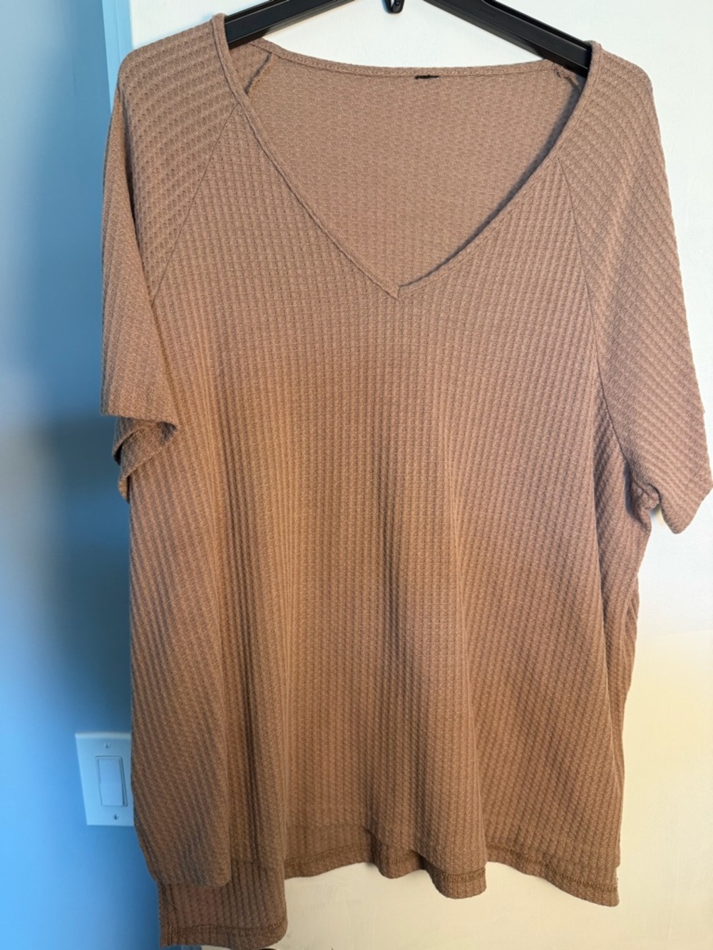 V-Neck Short Sleeve Women's Top in Taupe